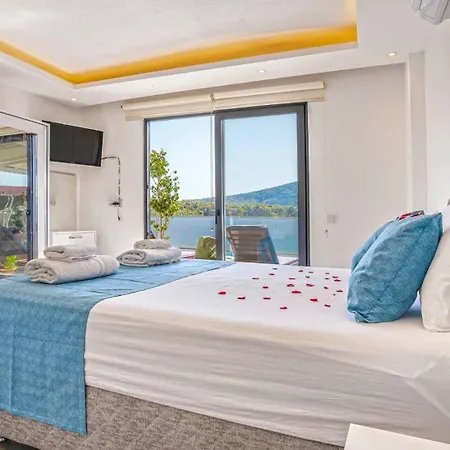 3 Bedroom With Private Pool In Kisla Bay Vilă Kalkan