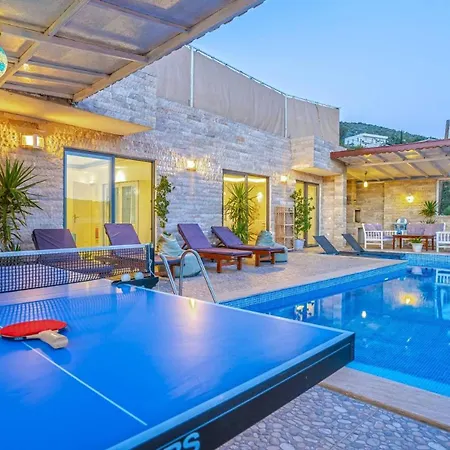 3 Bedroom With Private Pool In Kisla Bay Vilă *